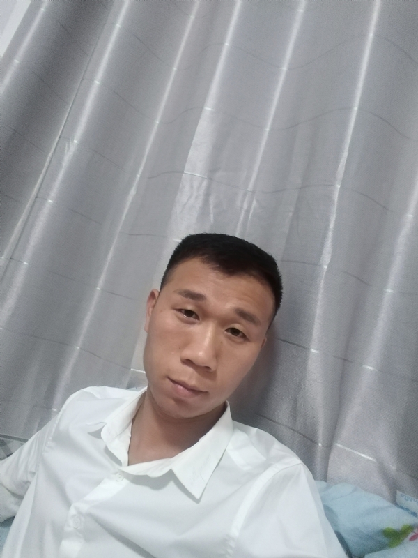 不器的第一张照片--晋江中老年相亲网